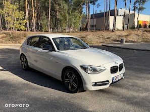 BMW 118I 2012 photo 2