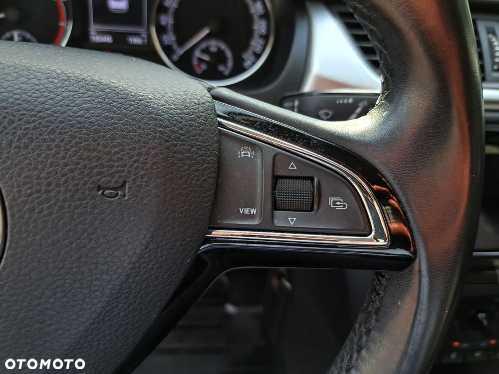 Skoda RAPID 1.0 TSI Ambition - 23