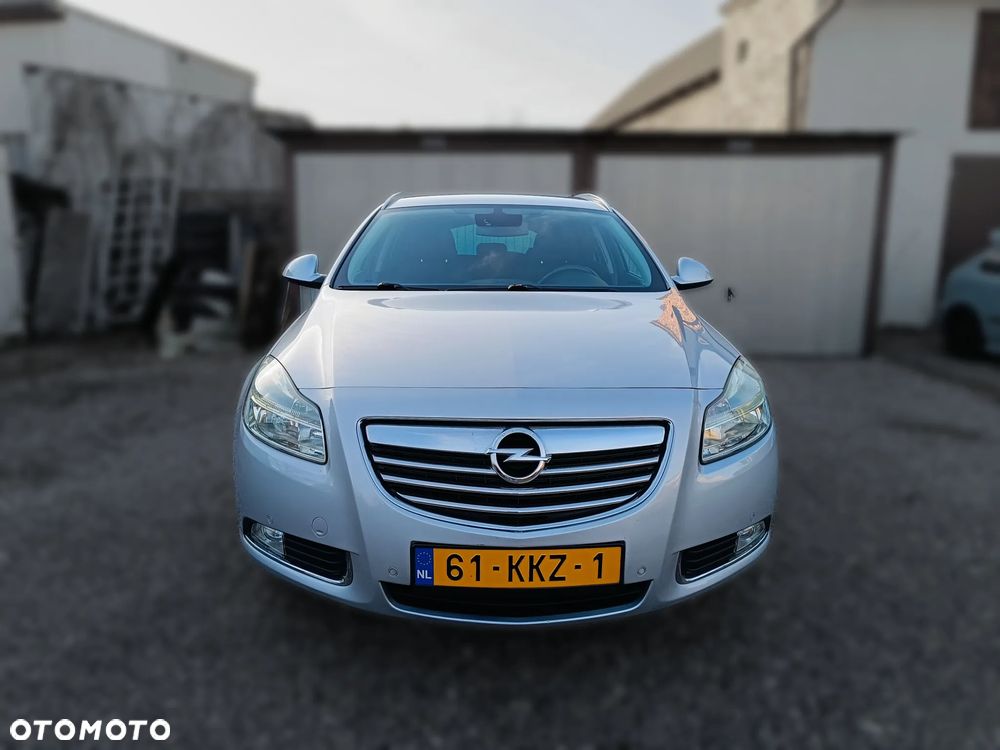 Opel Insignia 1.6 Turbo Design Edition - 2