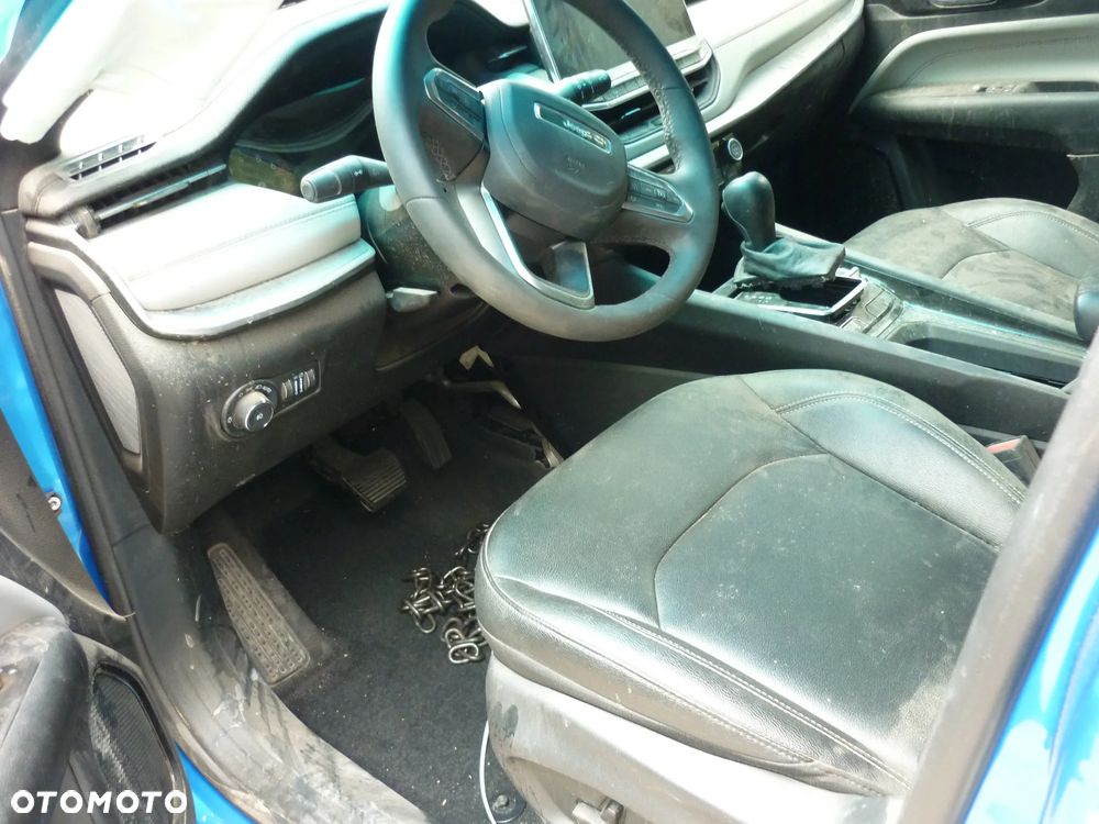 Jeep Compass - 9