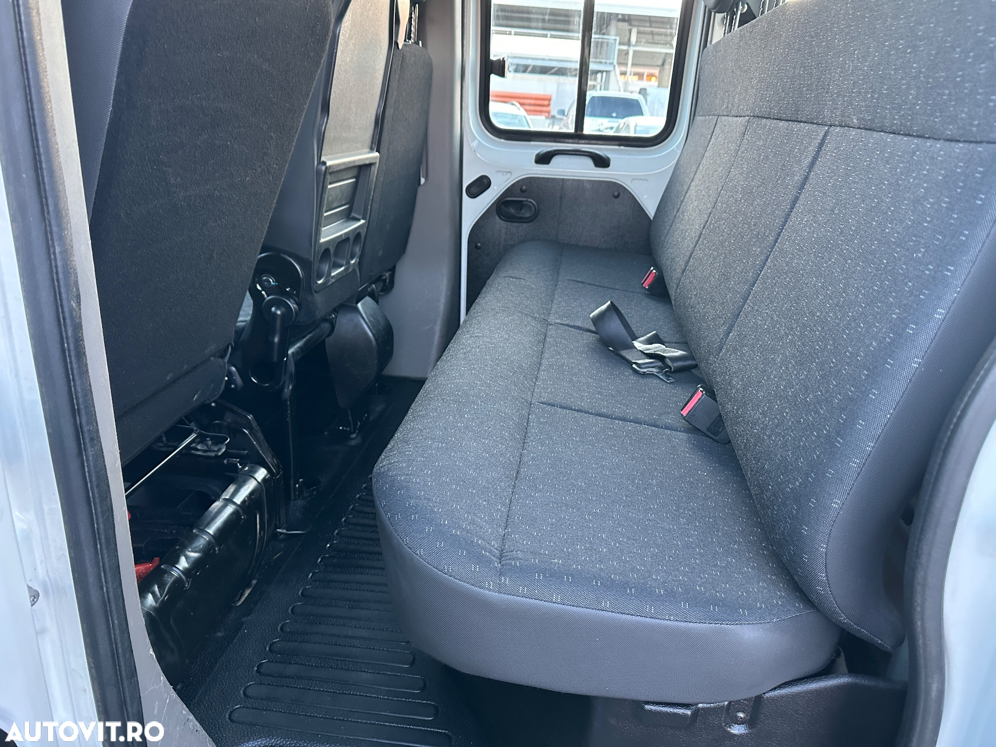 Opel Movano Doka  -  7 locuri - 10