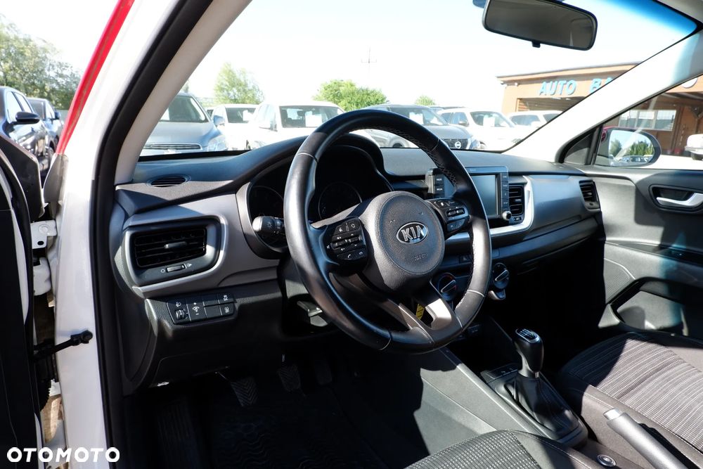 Kia Stonic 1.4 L - 24