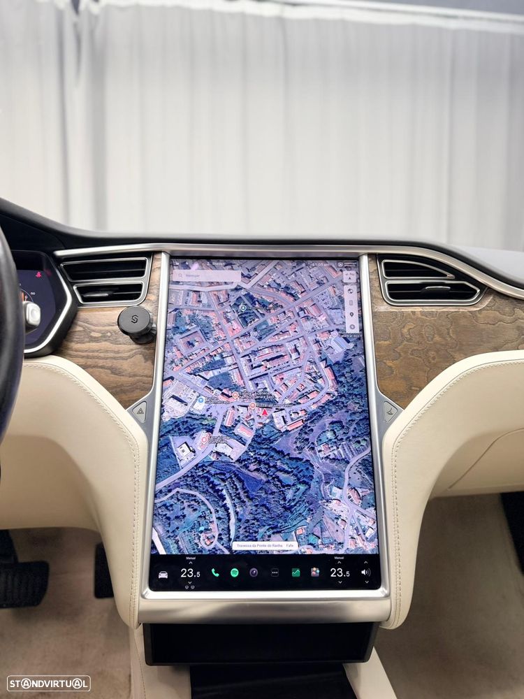 Tesla Model S 75D AWD - 10