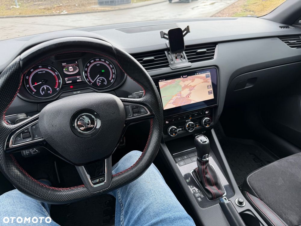 Skoda Octavia 2.0 TSI RS 230 DSG - 21