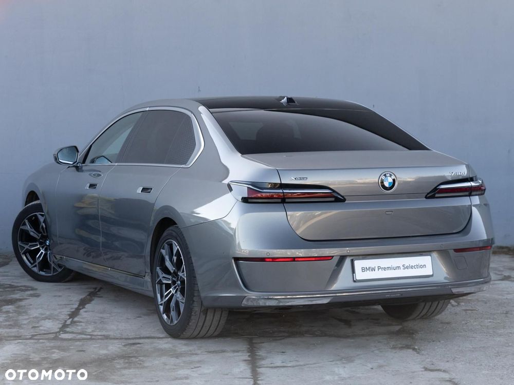 BMW Seria 7 - 4