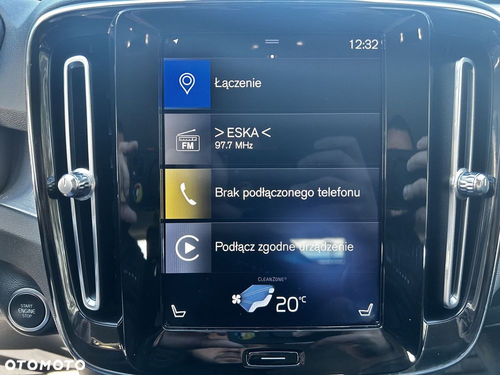 Volvo XC 40 - 25