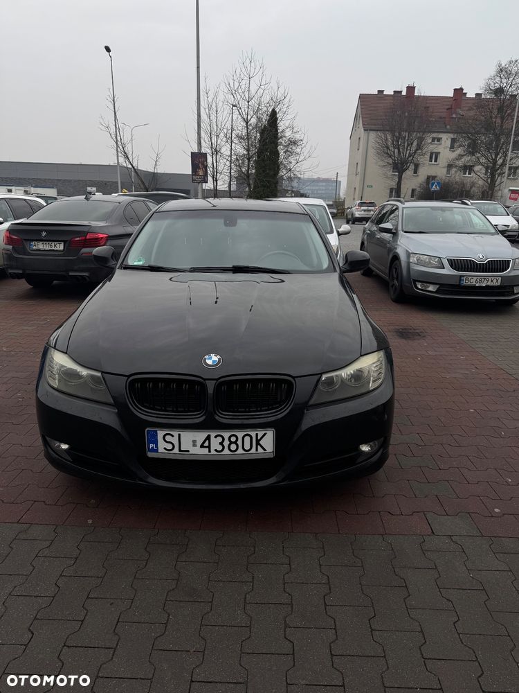 BMW Seria 3 318i Edition Sport - 4