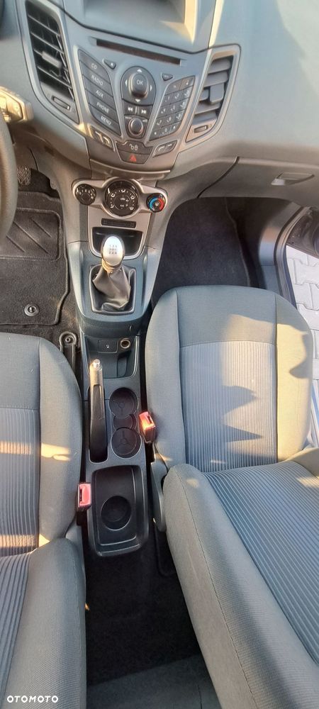 Ford Fiesta 1.25 Champions Edition - 20