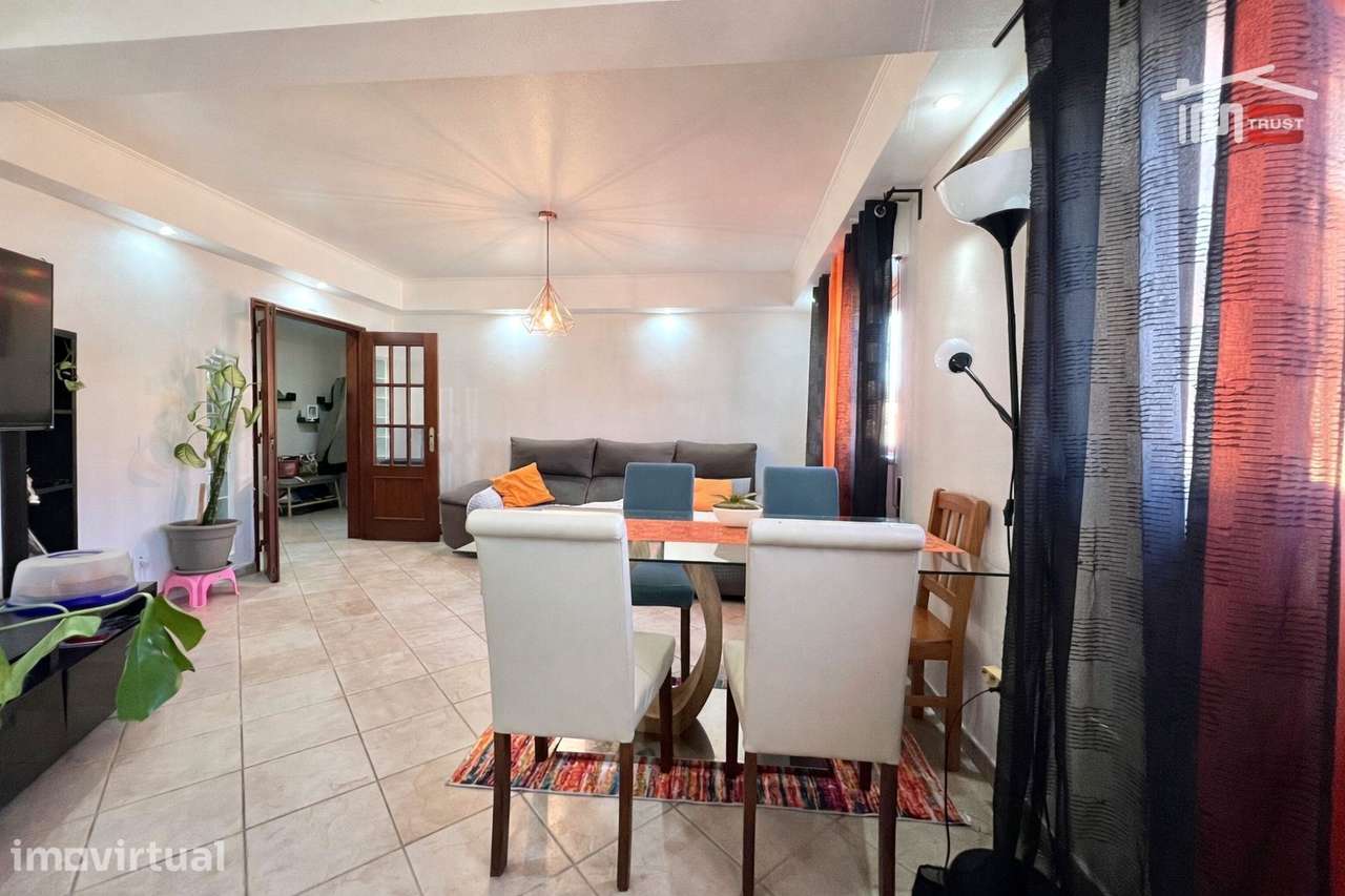 Apartamento T2 Montijo - Bom Estado de Conservação com Varanda e Co... - Grande imagem: 4/24