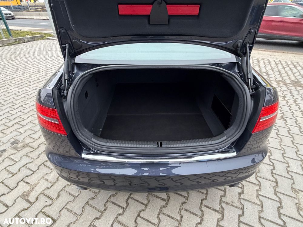 Audi A6 2.0 TDI DPF Multitronic - 30