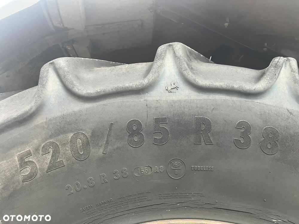 Renault Ares 710 RZ - 18