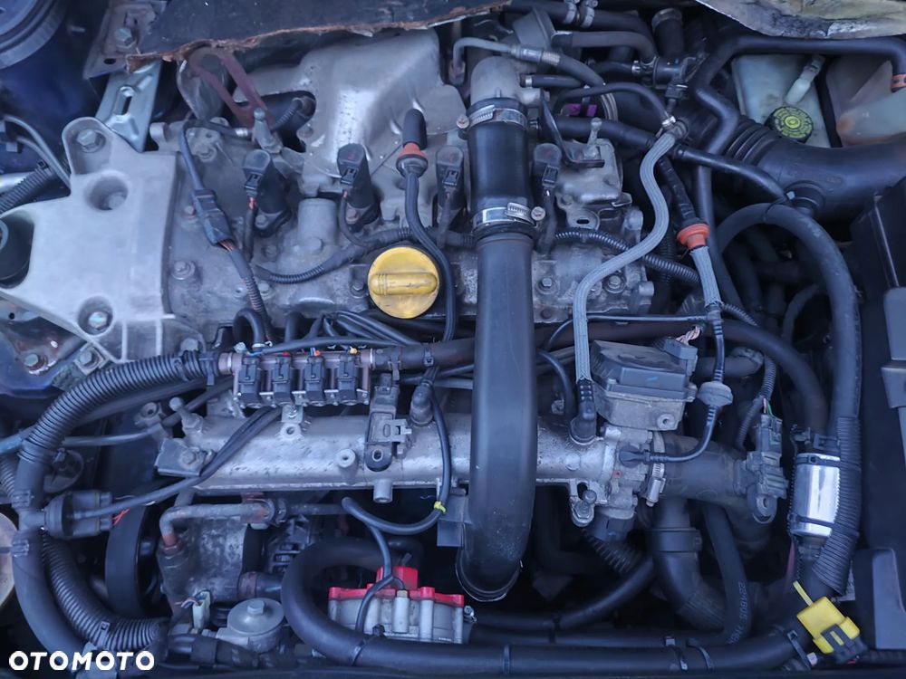 Renault Laguna 2.0 16V Turbo GT - 7