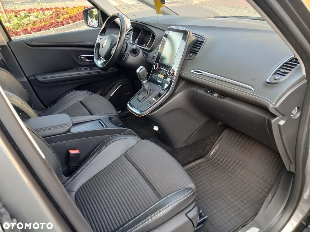 Renault Scenic BLUE dCi 120 EDC BOSE EDITION - 26