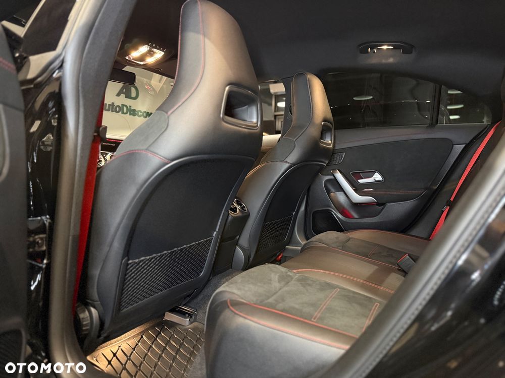 Mercedes-Benz CLA AMG 45 S 4-Matic 8G-DCT - 26