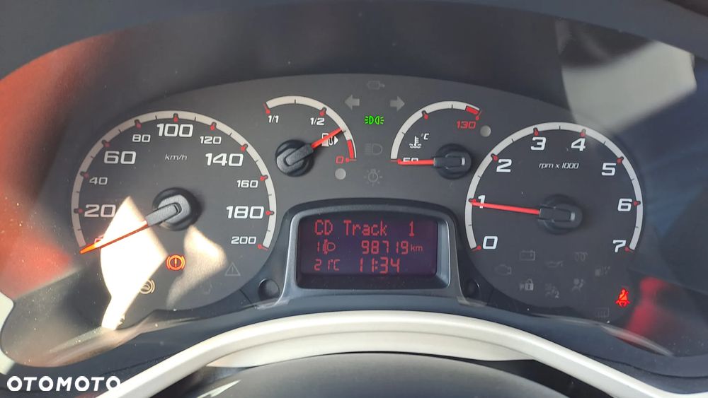 Ford KA 1.2 Titanium (air4) - 9