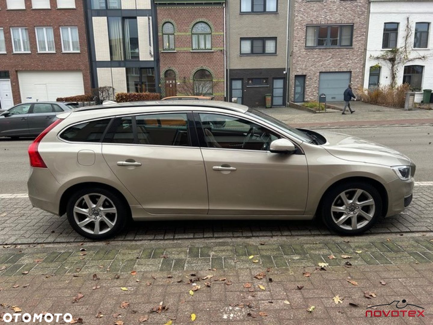 Volvo V60 - 2