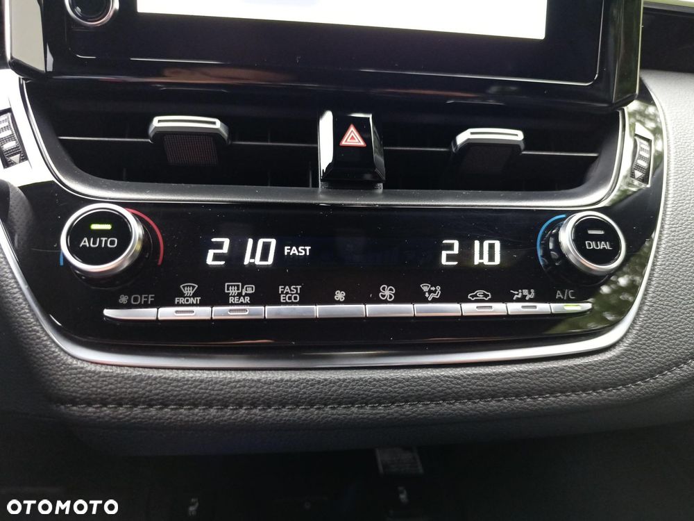 Toyota Corolla 1.8 Hybrid GR Sport - 18