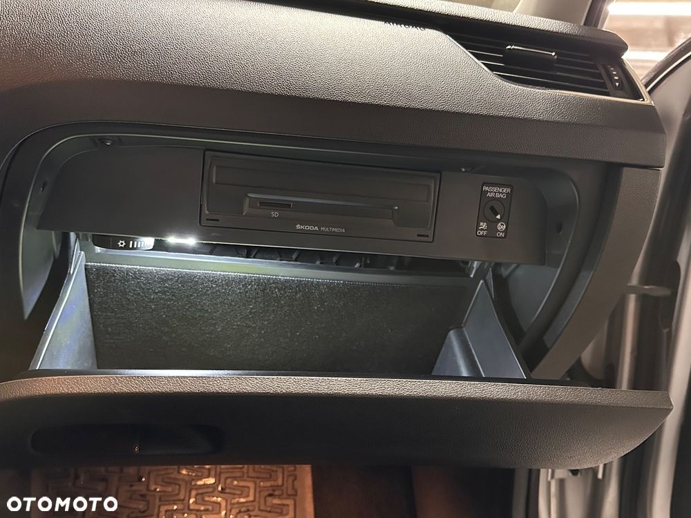 Skoda Octavia 2.0 TSI Style DSG - 29