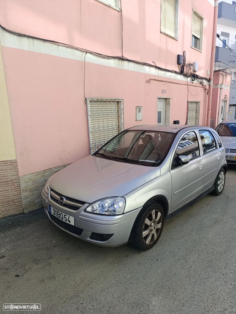 Opel Corsa 1.2 Twinport First - 2