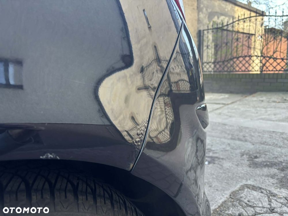 Opel Corsa 1.4 16V Enjoy - 18