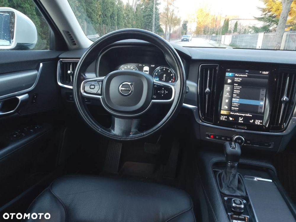 Volvo V90 T5 Geartronic Momentum - 32