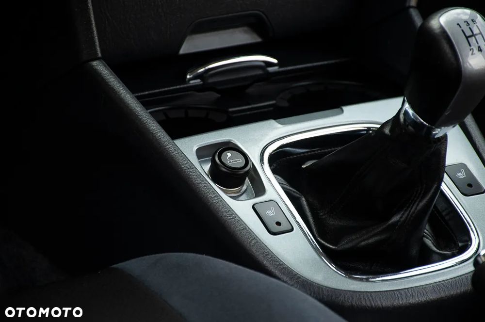 Suzuki Grand Vitara 2.0 Comfort - 10