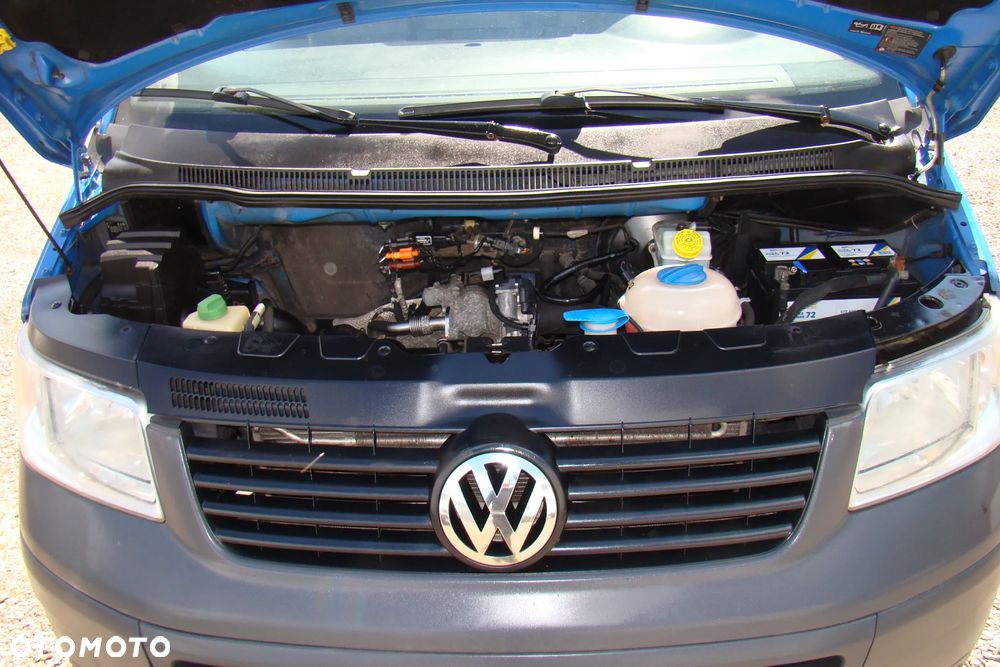 Volkswagen Transporter - 11