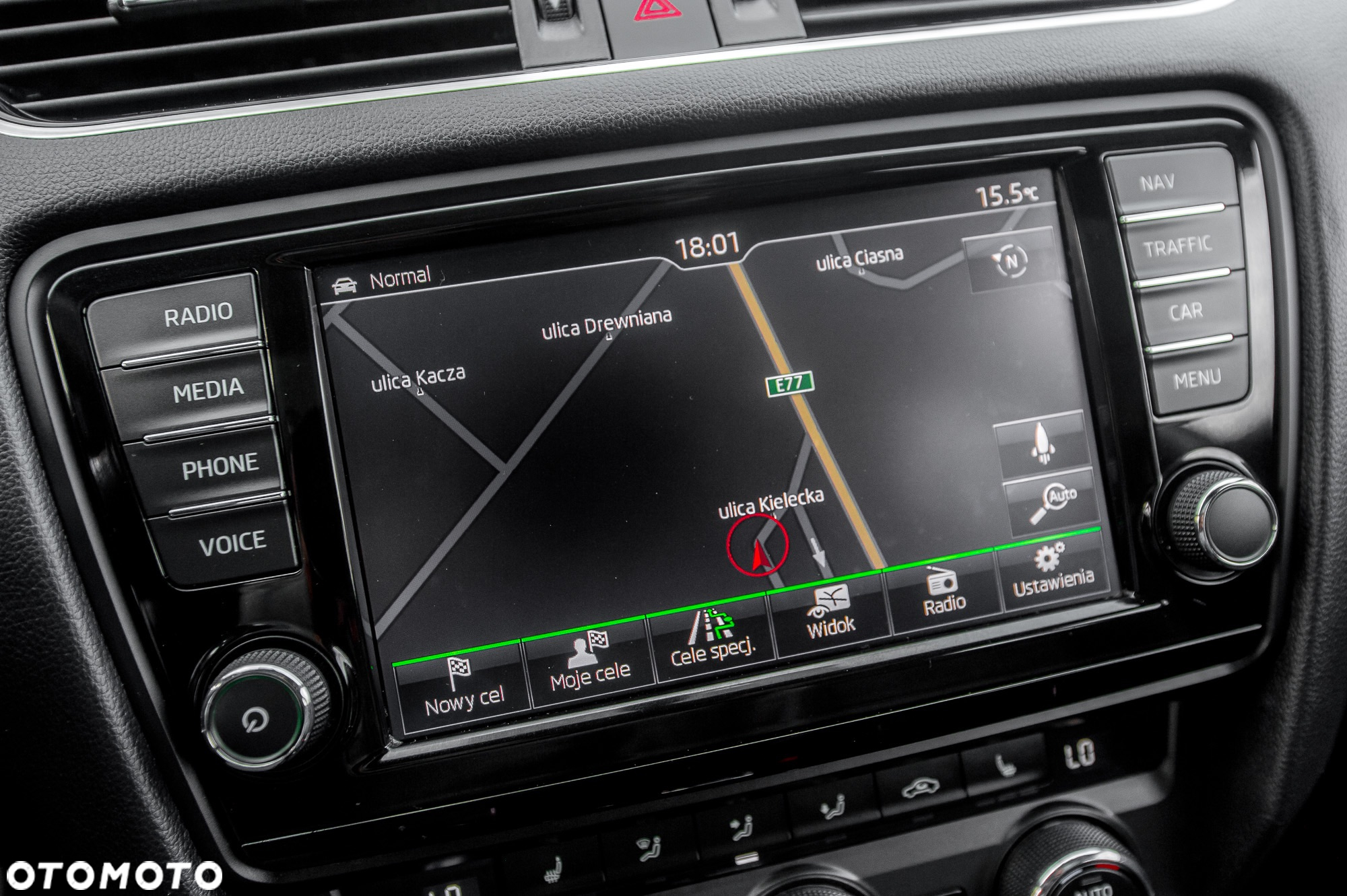 Skoda Octavia Combi 2.0 TDI 4x4 DSG RS - 20