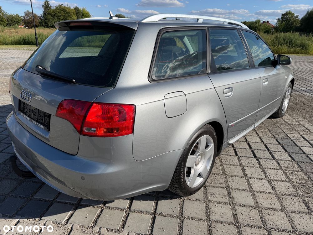Audi A4 Avant 2.0 TDI - 26