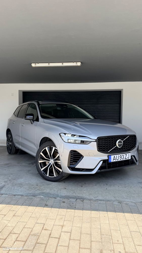Volvo XC 60 2.0 T6 PHEV R-Design Expression AWD - 19