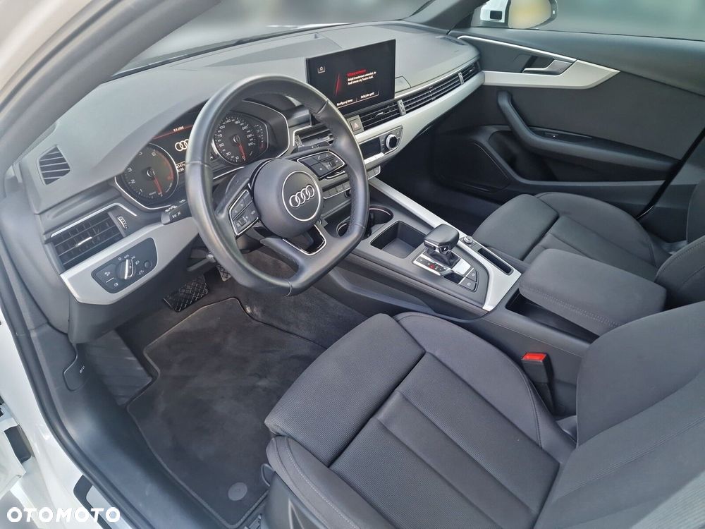 Audi A4 Limousine 35 TFSI mHEV Advanced S tronic - 10