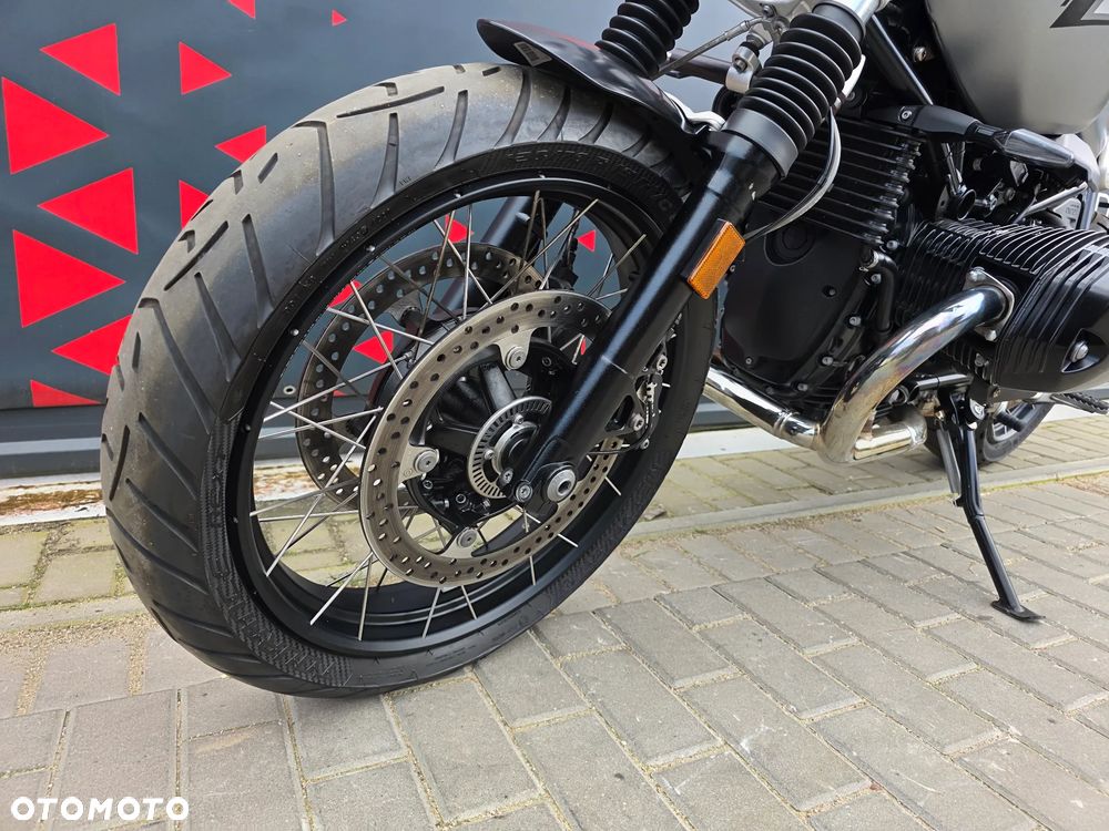 BMW R - 23