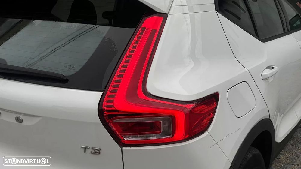 Volvo XC 40 1.5 T3 Tech Edition - 6