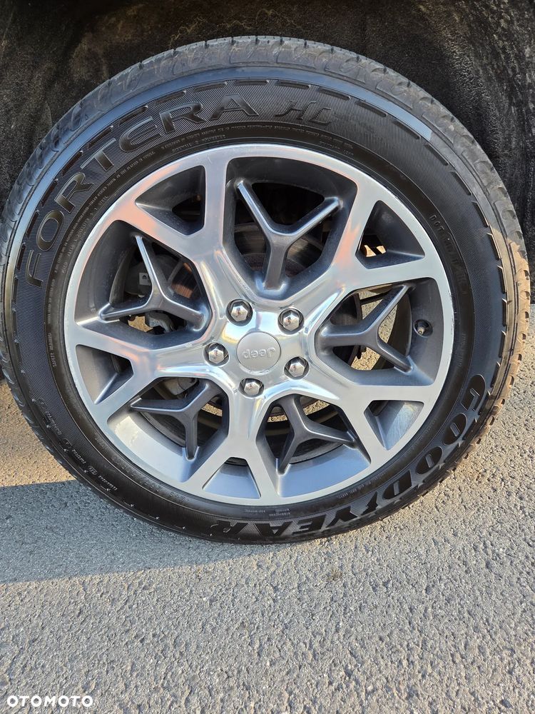 Jeep Grand Cherokee 3.6 V6 Overland - 12
