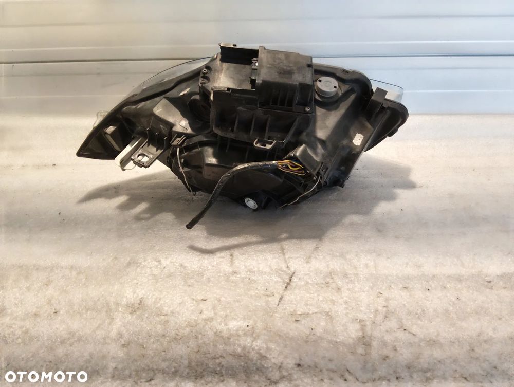 BMW 1 E82 E88 LIFT XENON PRZÓD STRONA PRAWA 7170292 - 3