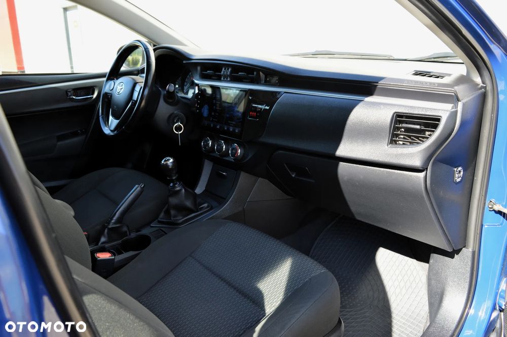 Toyota Corolla 1.6 Premium - 10