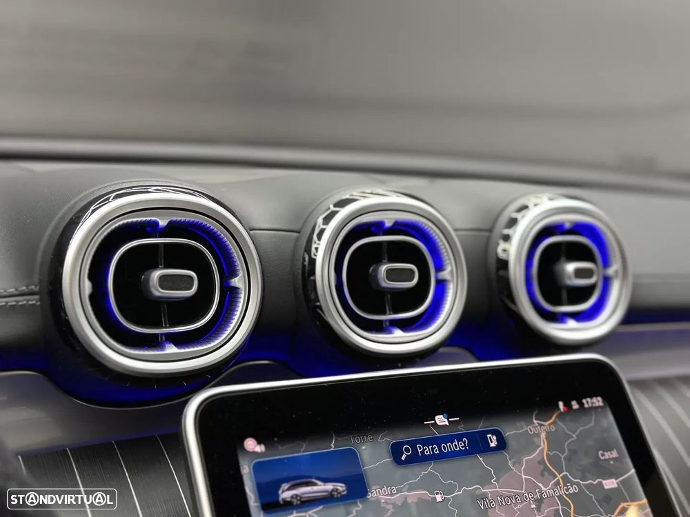 Mercedes-Benz C 300 e T 9G-TRONIC AMG Line - 44