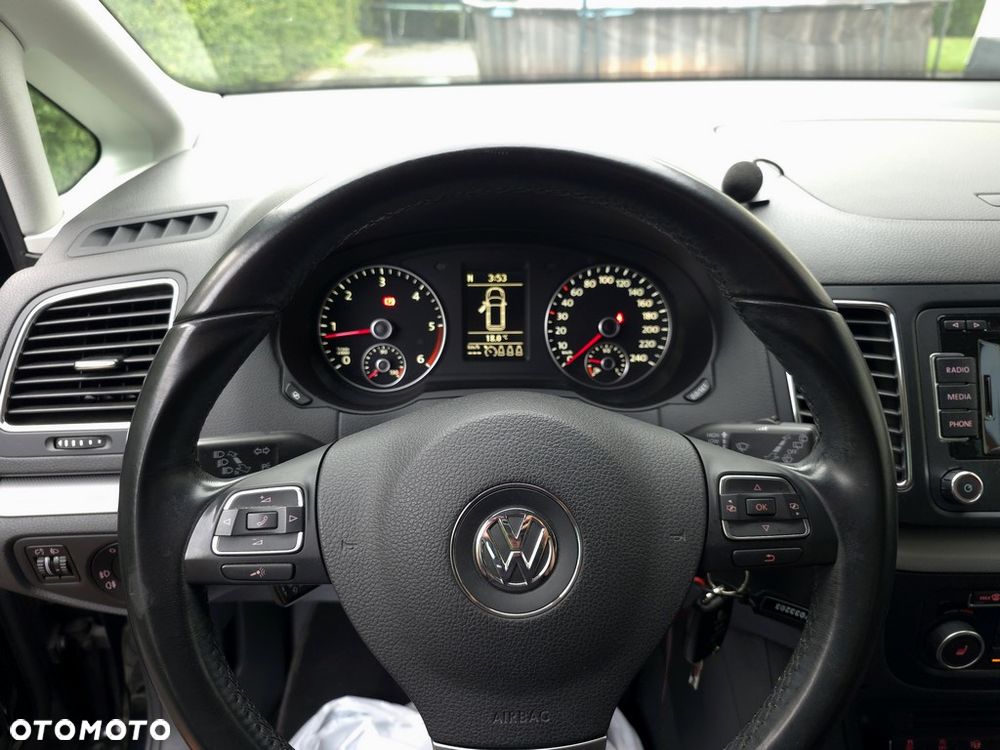 Volkswagen Sharan 2.0 TDI Comfortline - 14