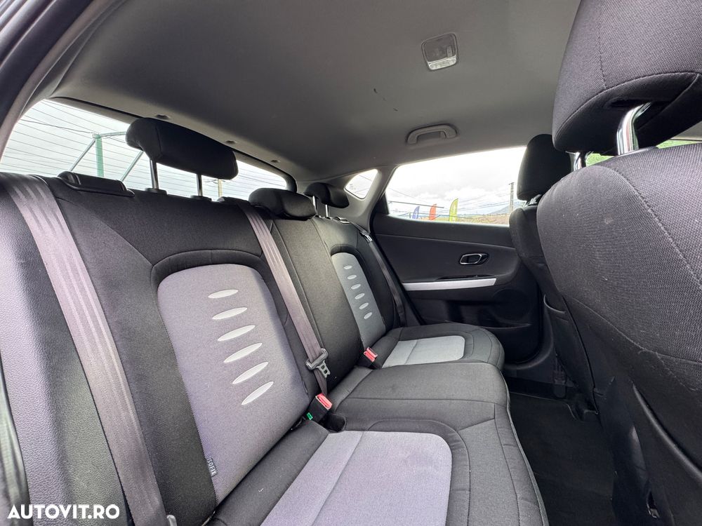 Kia Ceed 1.6 CRDi 128 Fifa World Cup Edition - 15