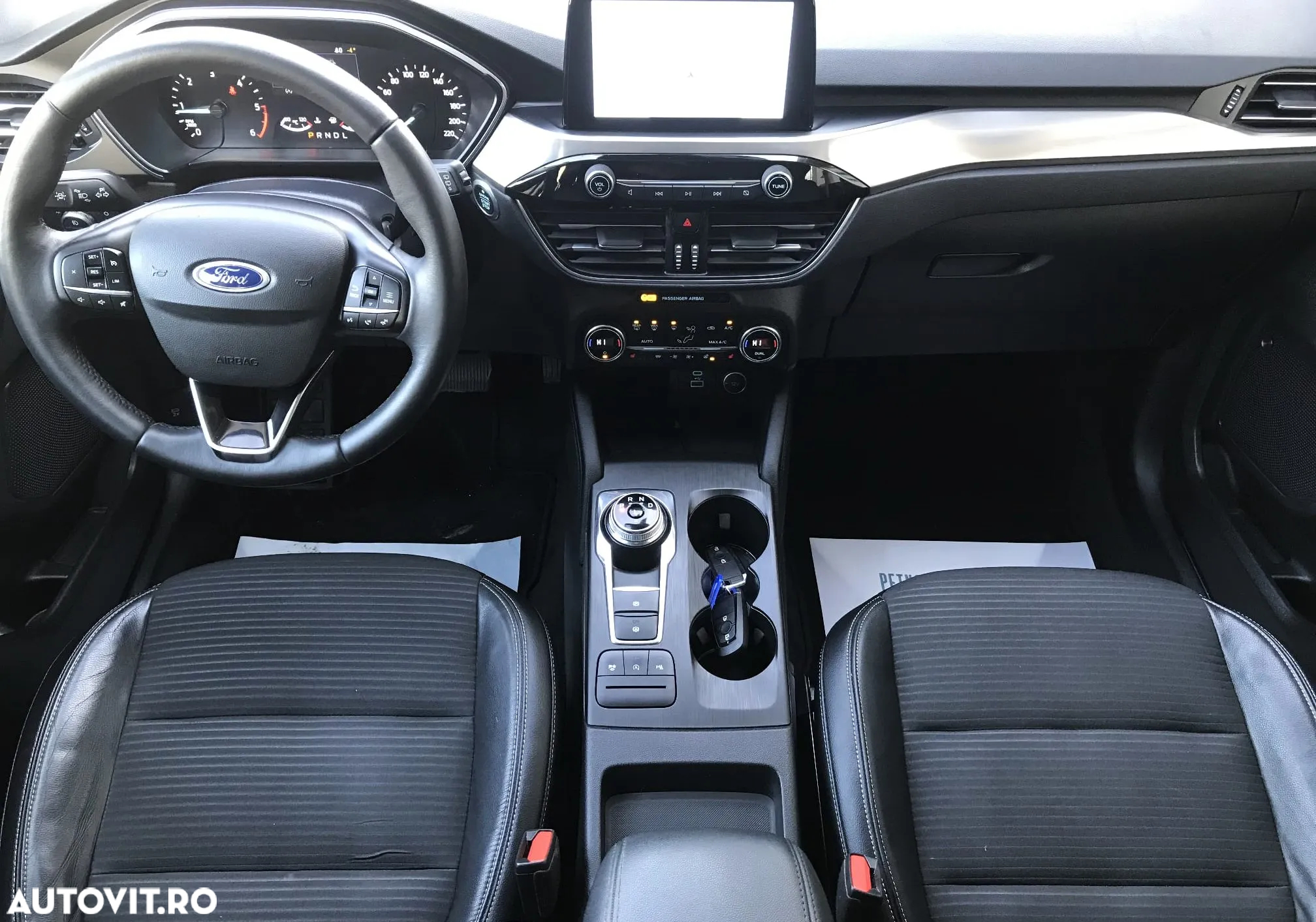 Ford Kuga 2.0 EcoBlue 4x4 Aut. TITANIUM - 5