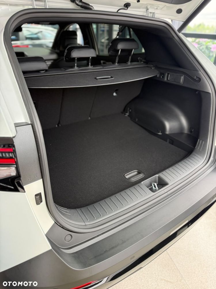 Kia Sportage 1.6 T-GDI HEV Black Edition 2WD - 16