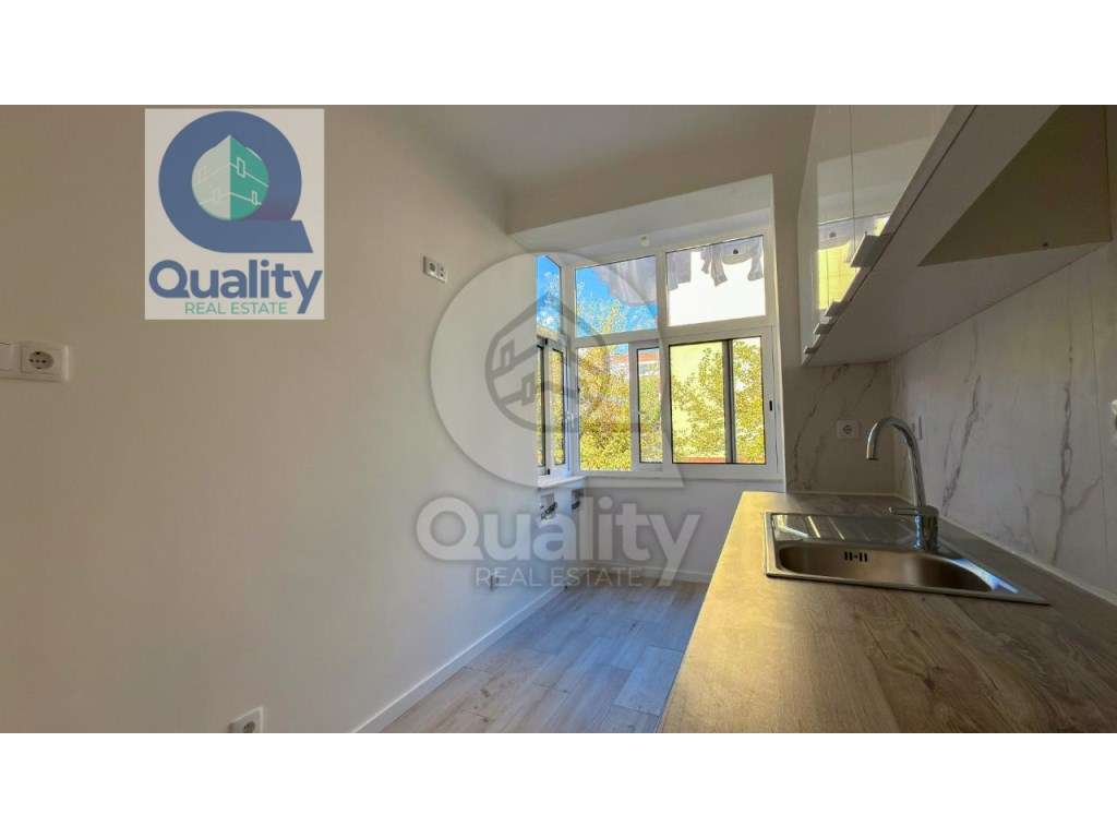 Apartamento T2 em Barreiro - Grande imagem: 4/33