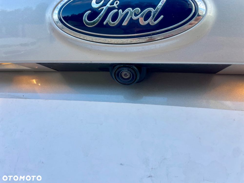 Ford Kuga 2.0 TDCi 4x4 Titanium - 35