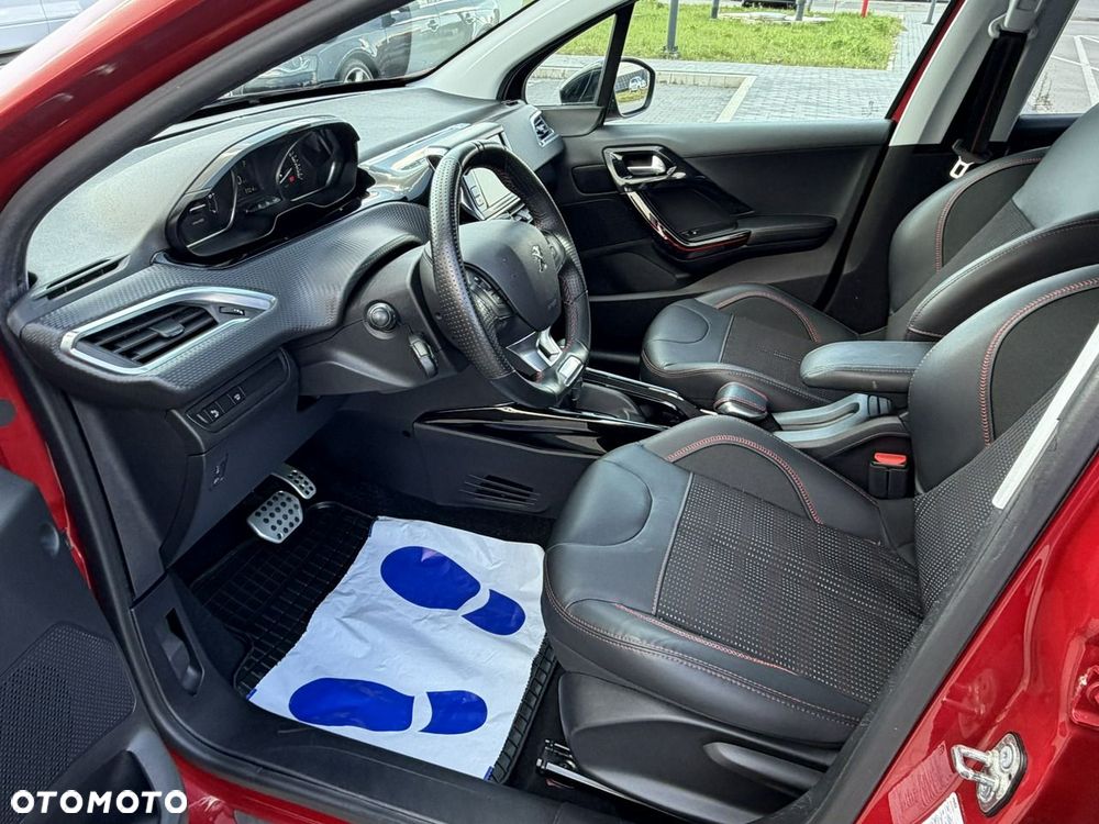 Peugeot 2008 - 18