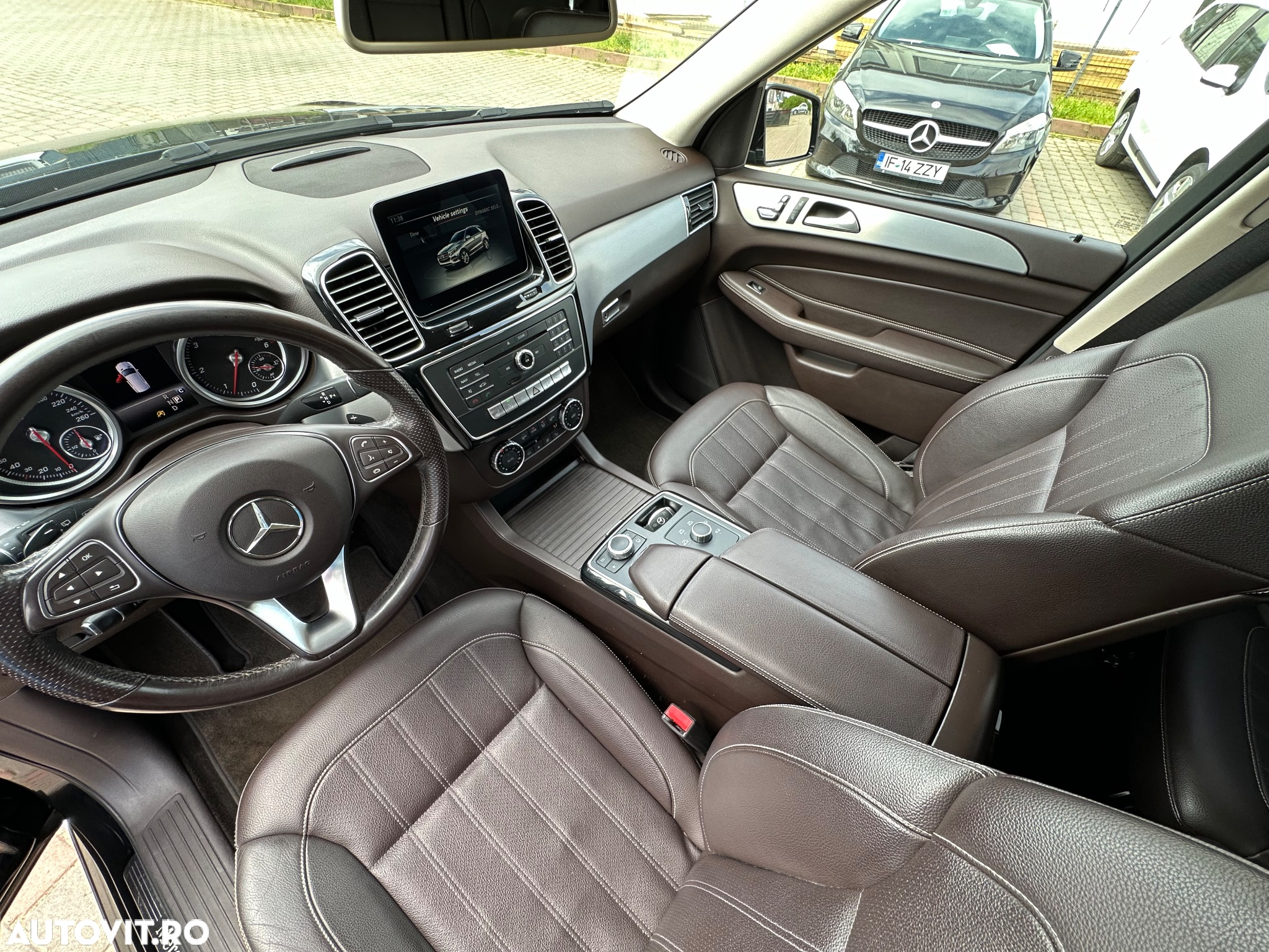 Mercedes-Benz GLE 250 d 4MATIC - 14