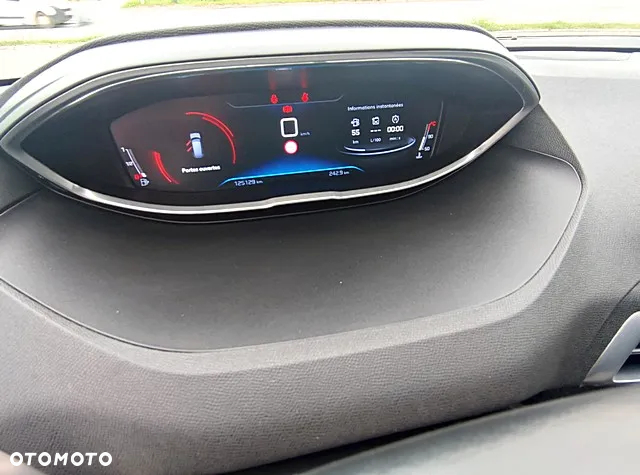 Peugeot 5008 1.2 PureTech Active S&S - 34