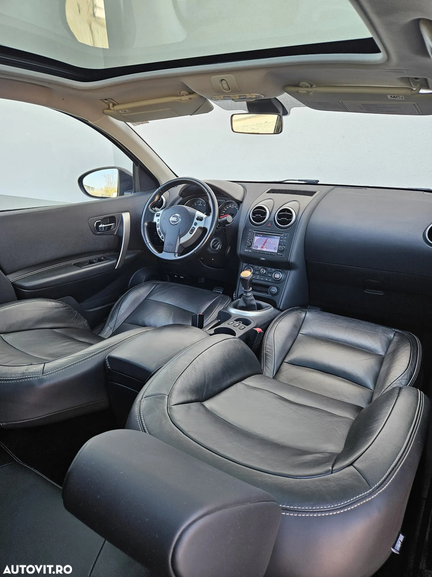 Nissan Qashqai 1.6 DCI TEKNA - 8