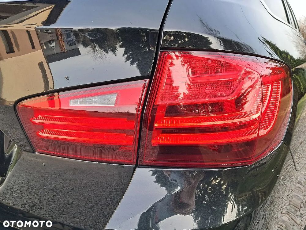 BMW Seria 5 525d xDrive Sport-Aut Modern Line - 39