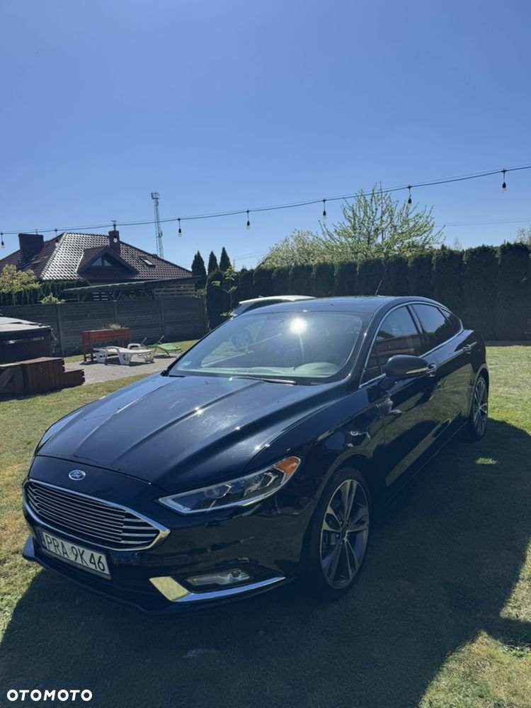 Ford Fusion - 2