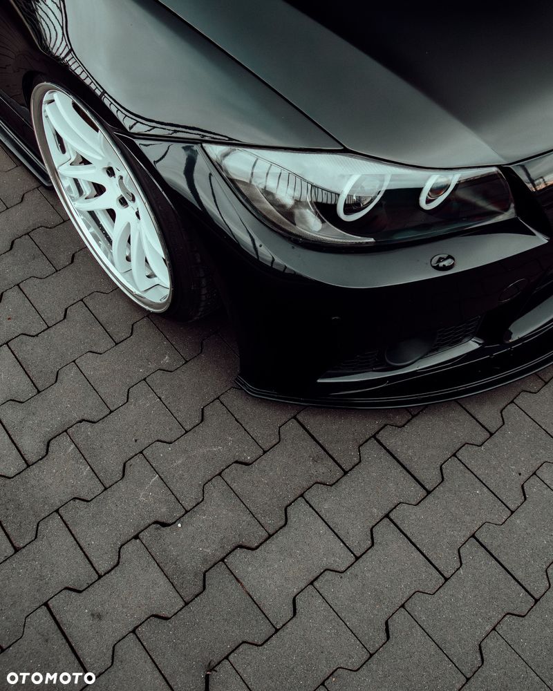 BMW Seria 3 320d - 8